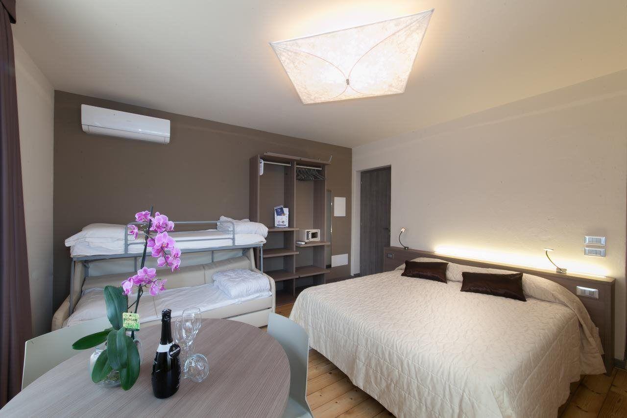 Hotel International Sirmione Værelse billede